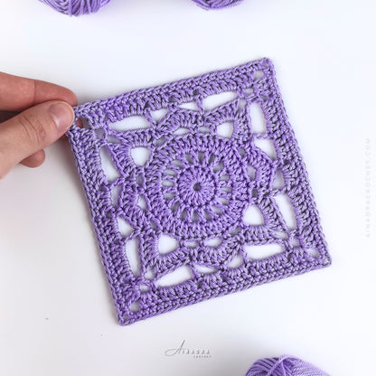 Willow Granny Square Crochet Pattern