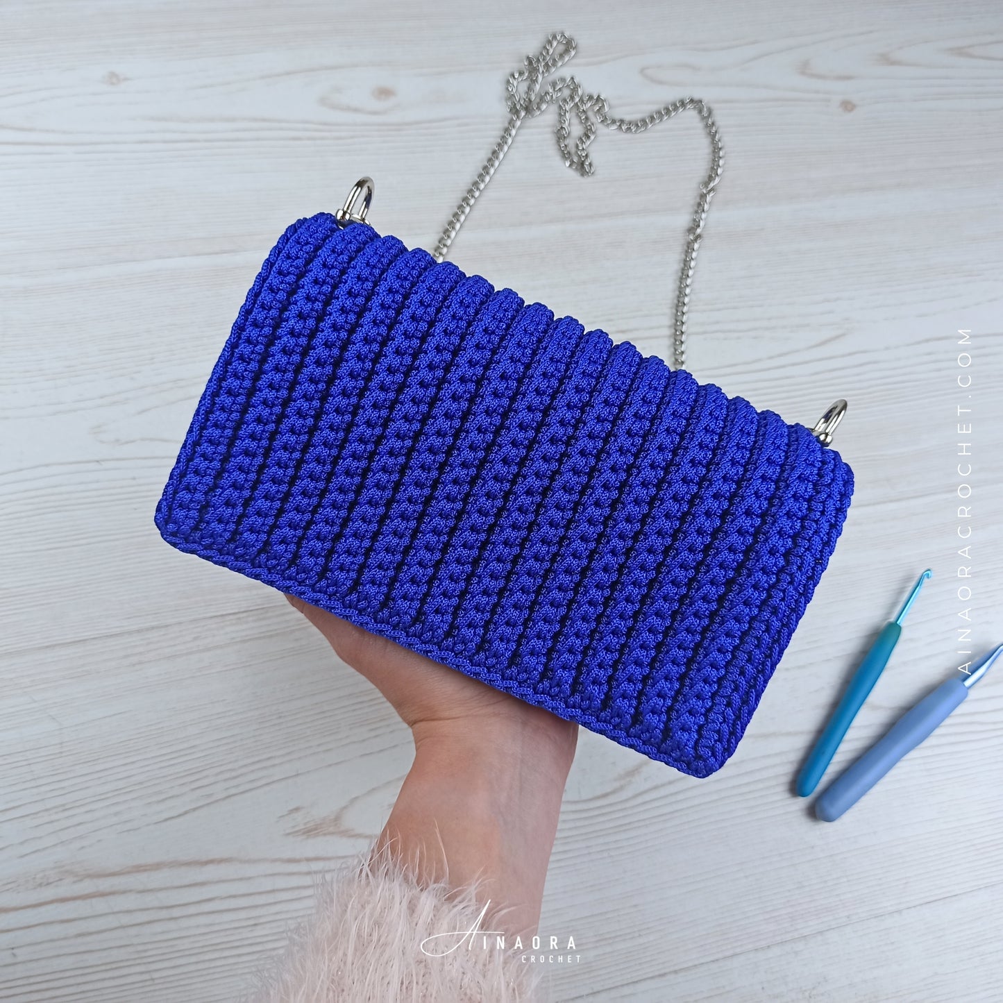 Striped Pochette Crochet Pattern