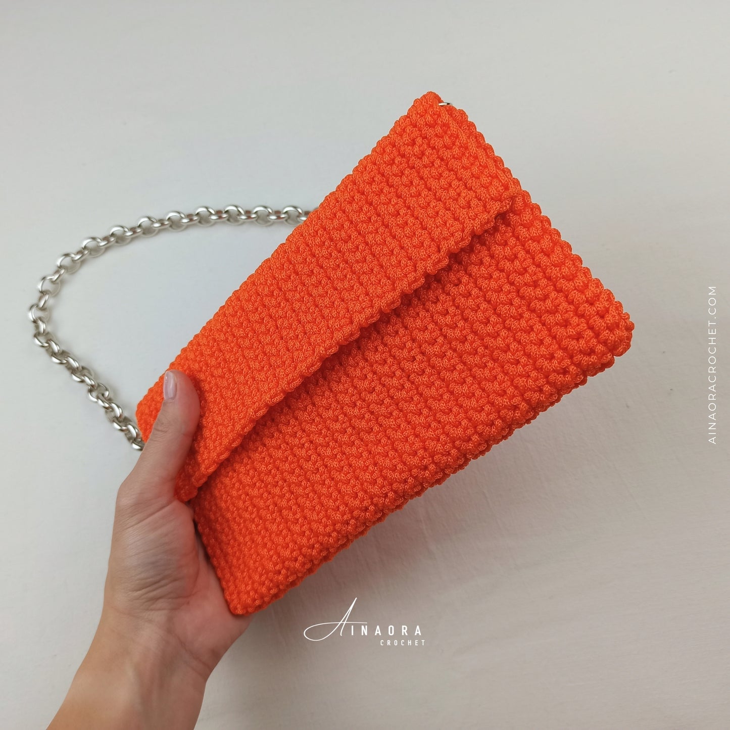 Easy Mini Pochette Crochet Pattern